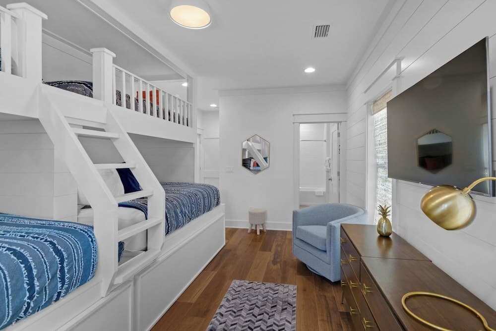 Apres Sea - Image 14