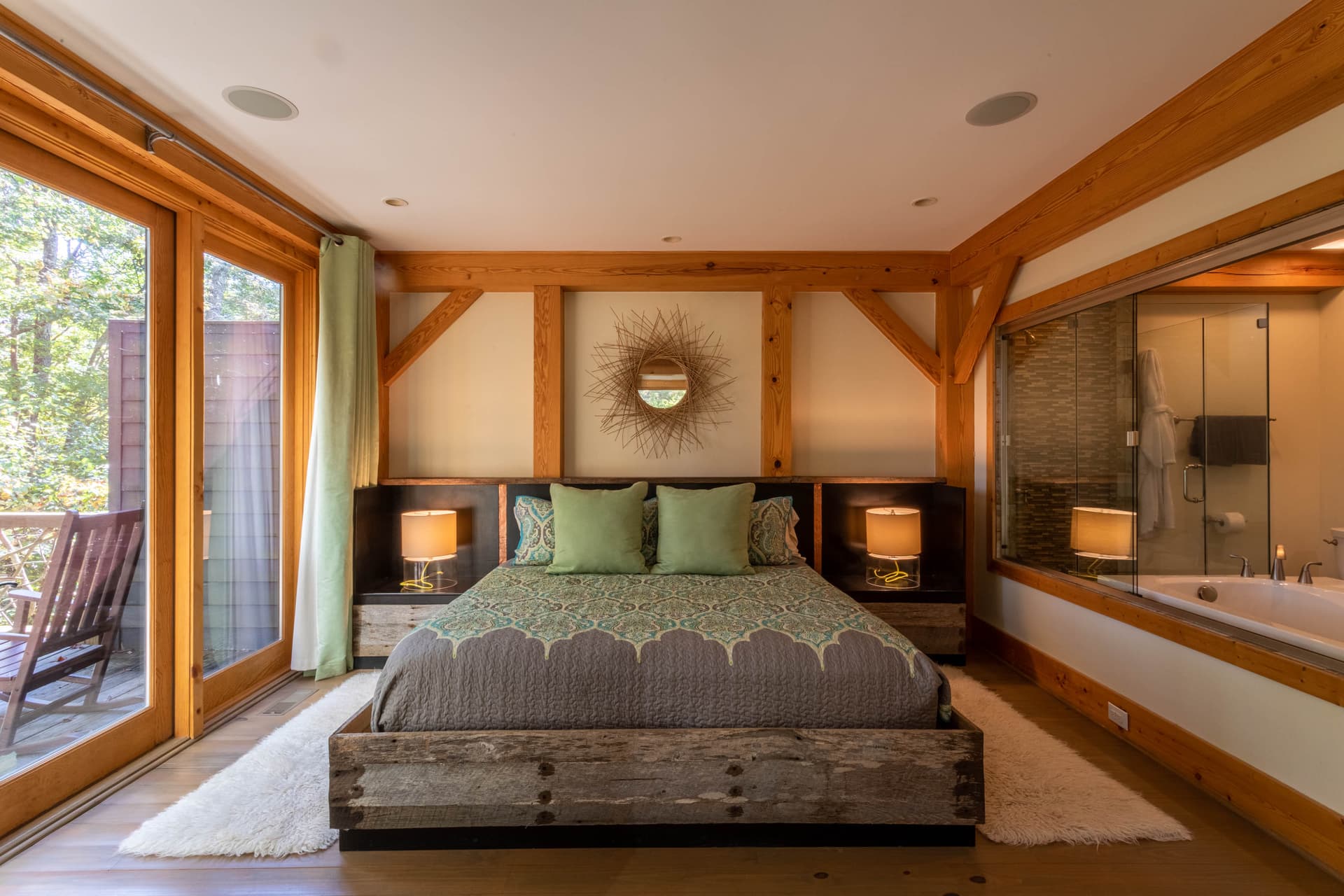 Modern Cedar House - Image 3