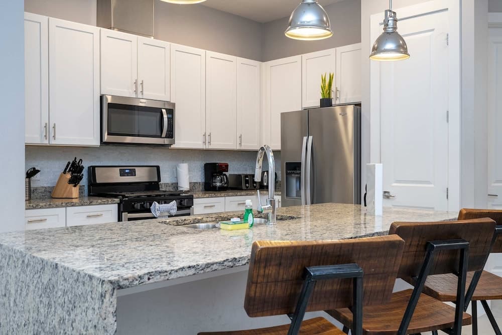 Fantasy Friends Villa - Image 8