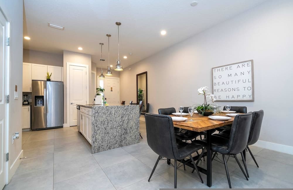 Fantasy Friends Villa - Image 10