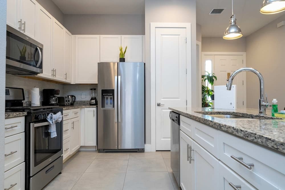 Fantasy Friends Villa - Image 11