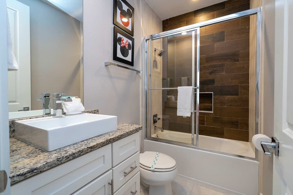 Fantasy Friends Villa - Image 23