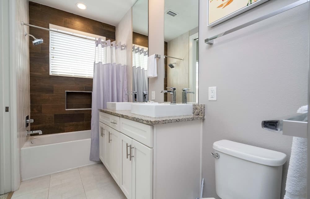 Fantasy Friends Villa - Image 32