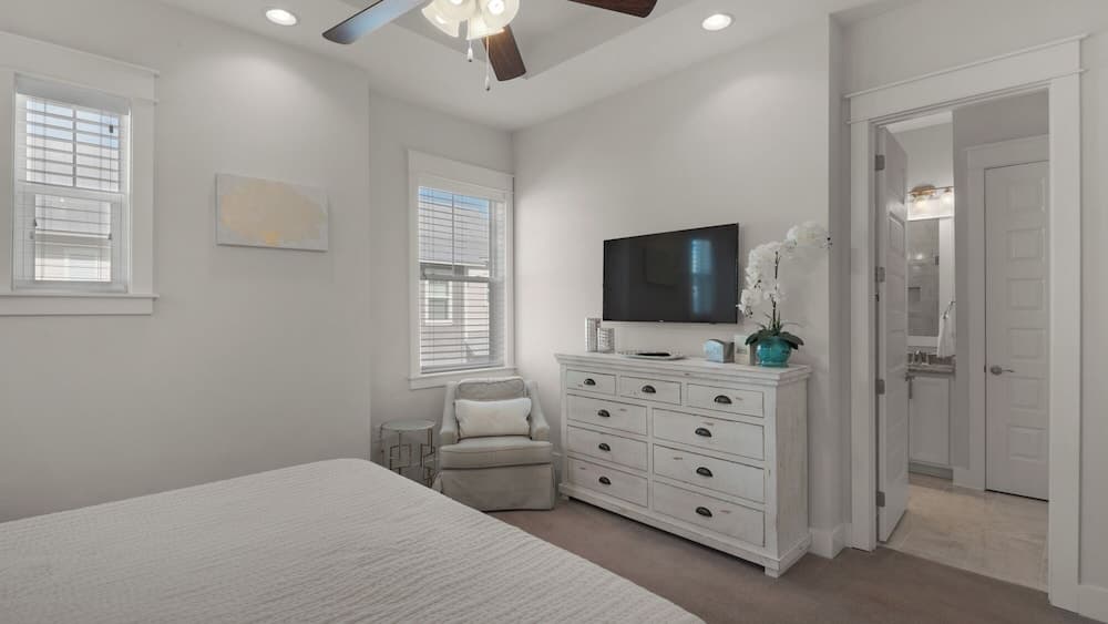 Perfect Prominence - Image 14