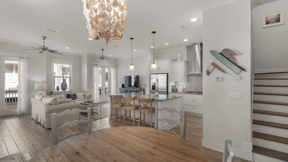 Perfect Prominence - Image 3