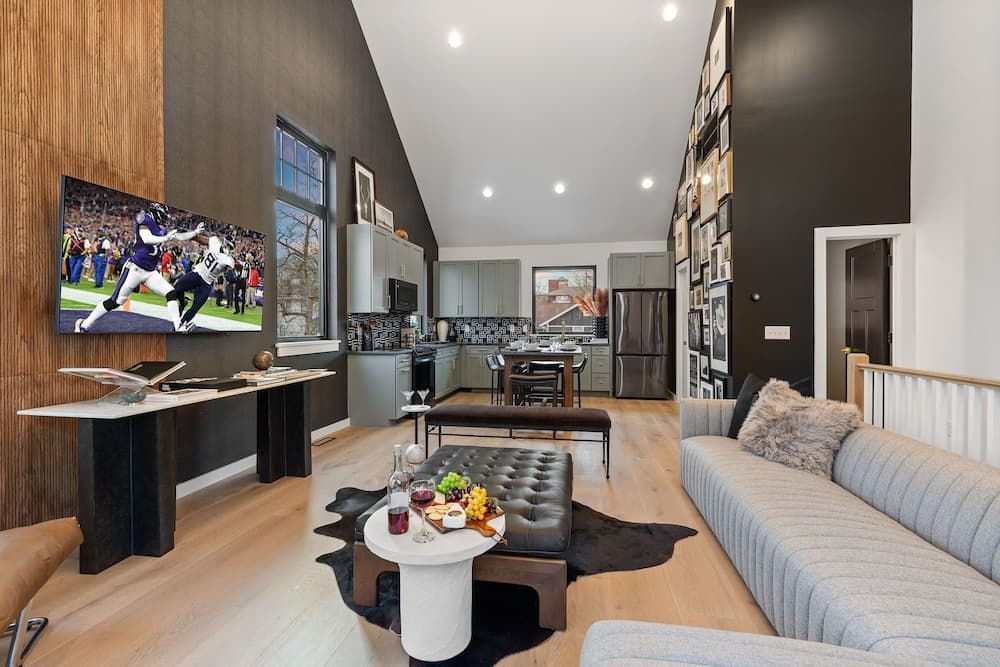 Modern Cowboy - Image 4