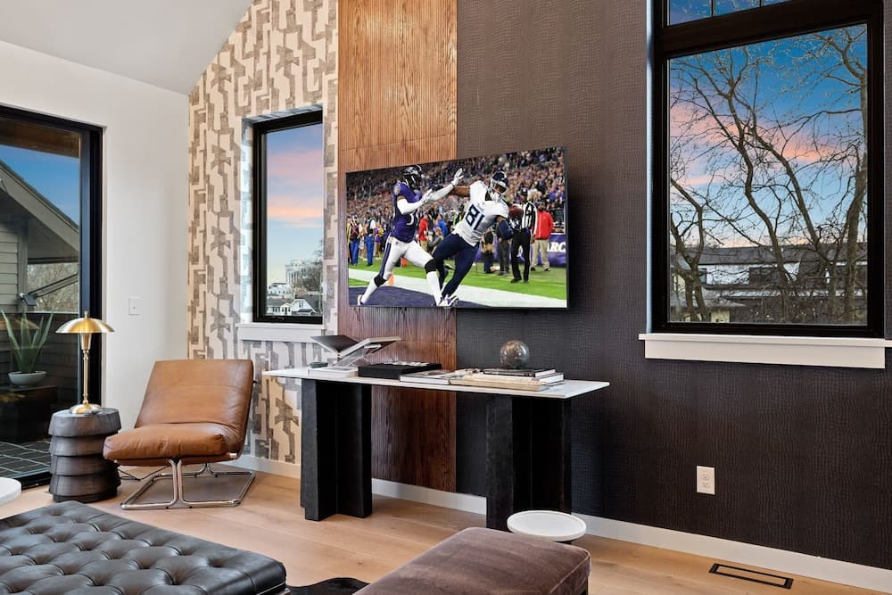 Modern Cowboy - Image 5