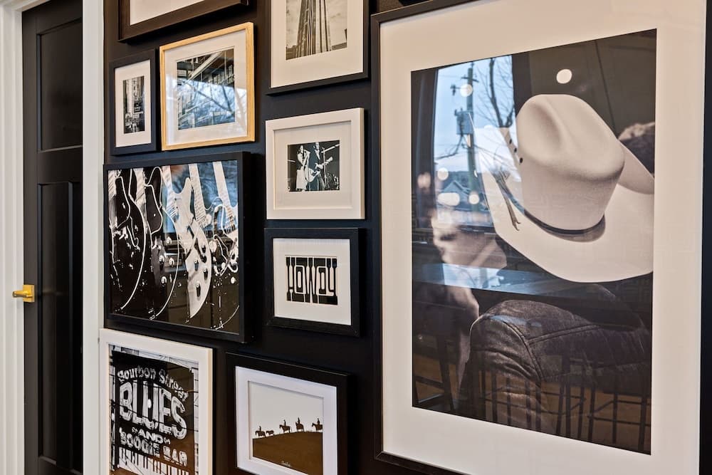 Modern Cowboy - Image 11