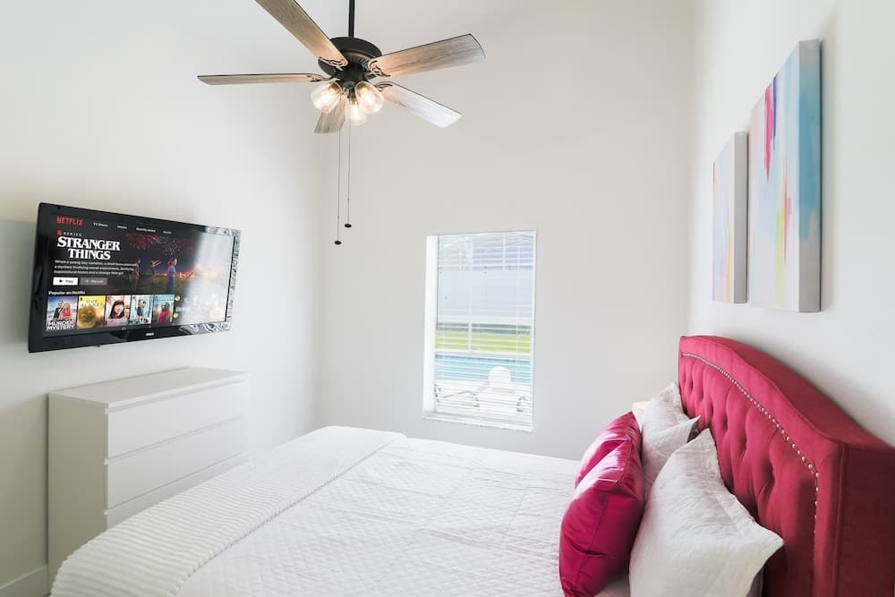 Velvet Horizon - Image 11