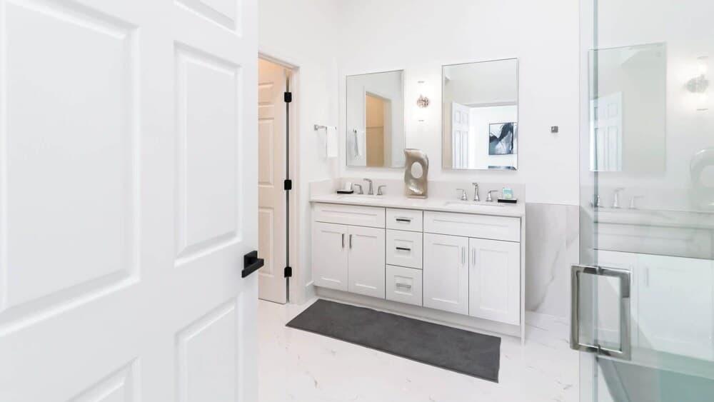 Velvet Horizon - Image 18