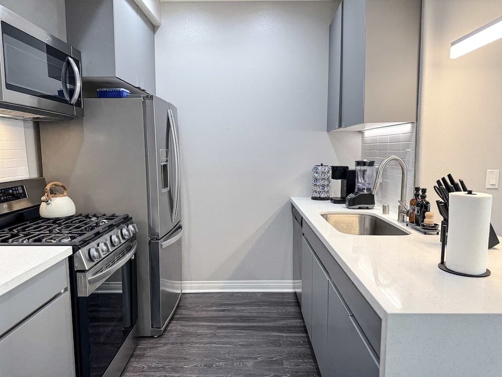 Stylish Dwelling - Image 5