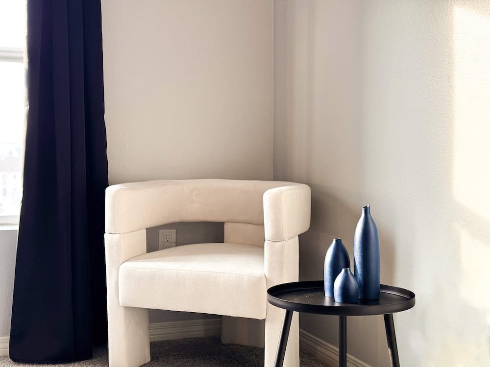 Stylish Dwelling - Image 42