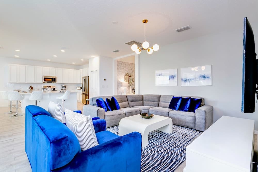 Modern PlayHaus - Image 2