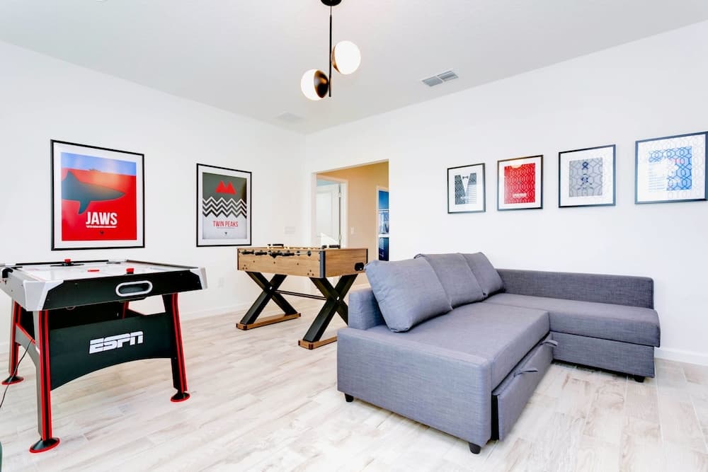 Modern PlayHaus - Image 11