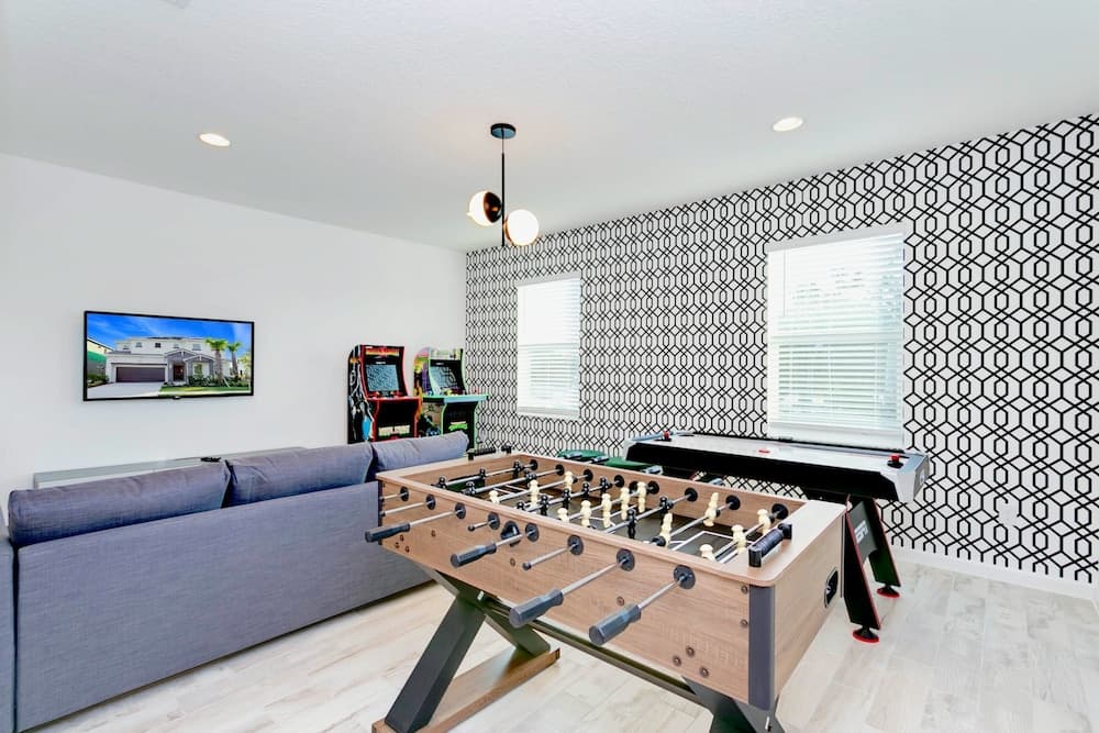 Modern PlayHaus - Image 13