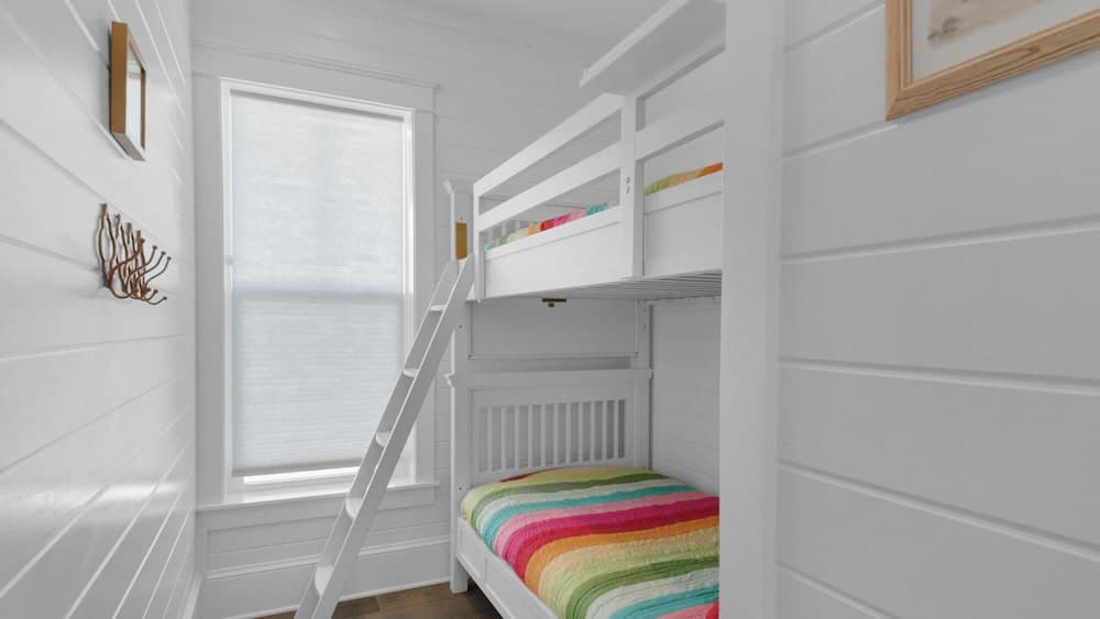 Sea Velle - Image 16