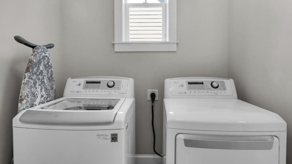 Sea Velle - Image 37