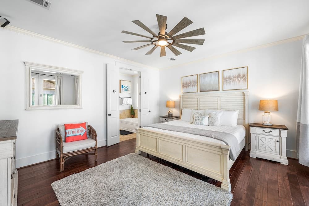 Sunset Cove - Image 12