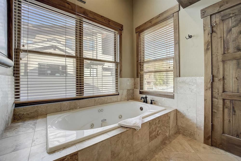 Mont Cervin #31 - Image 13