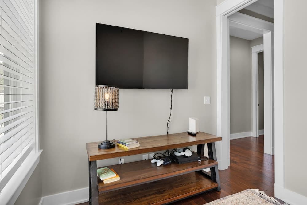 Moonlight Cottage - Image 9