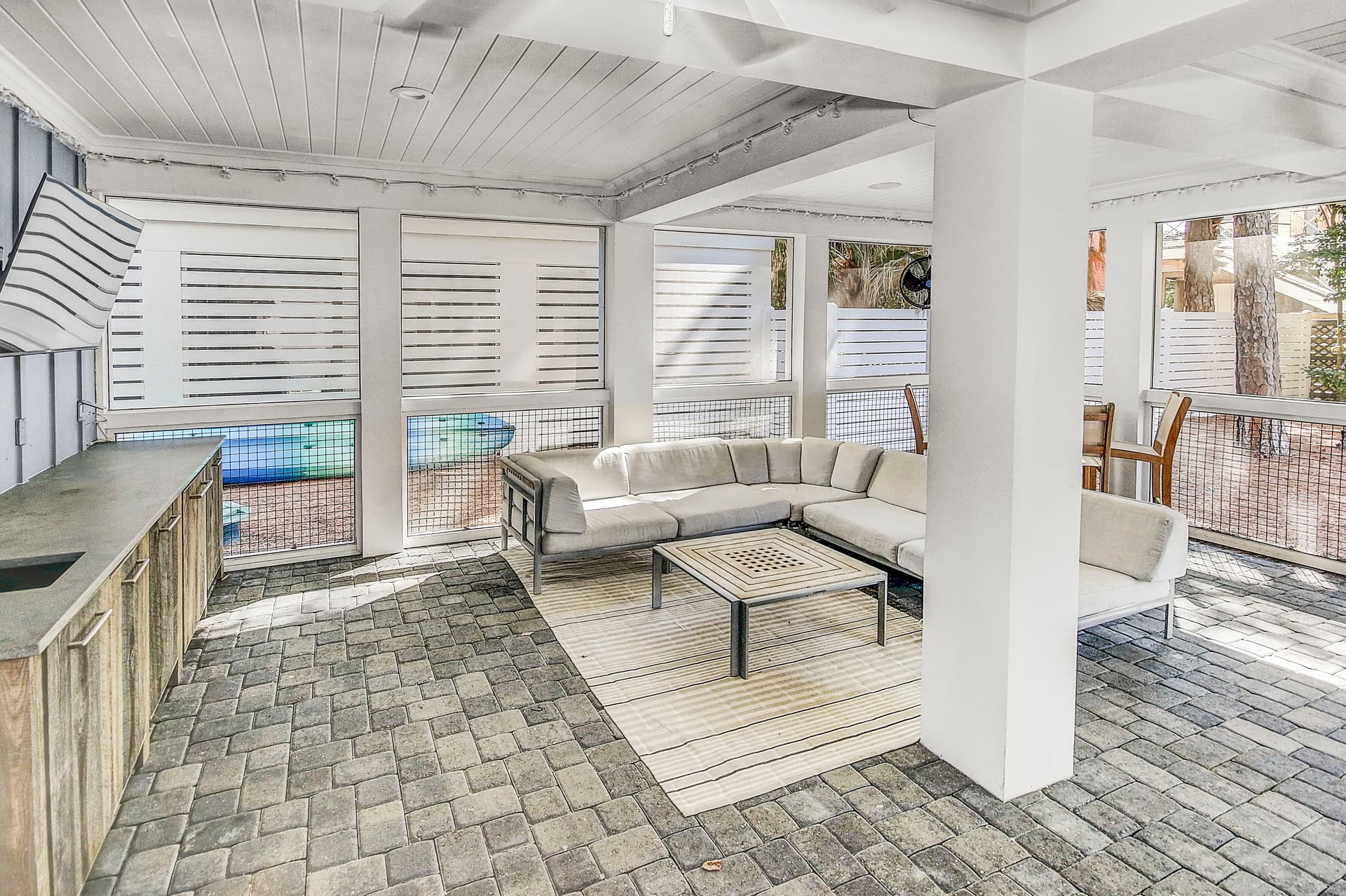 More Grayter - Image 34