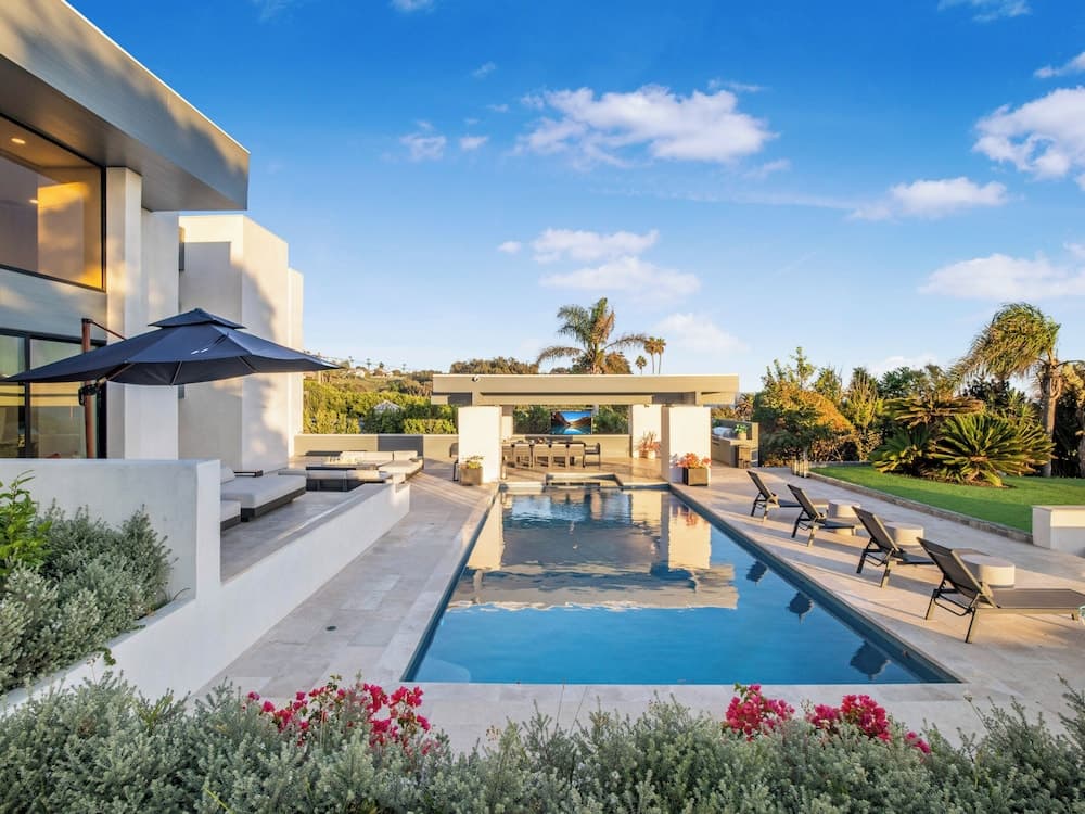 Malibu Masterpiece in the Making - Image 2