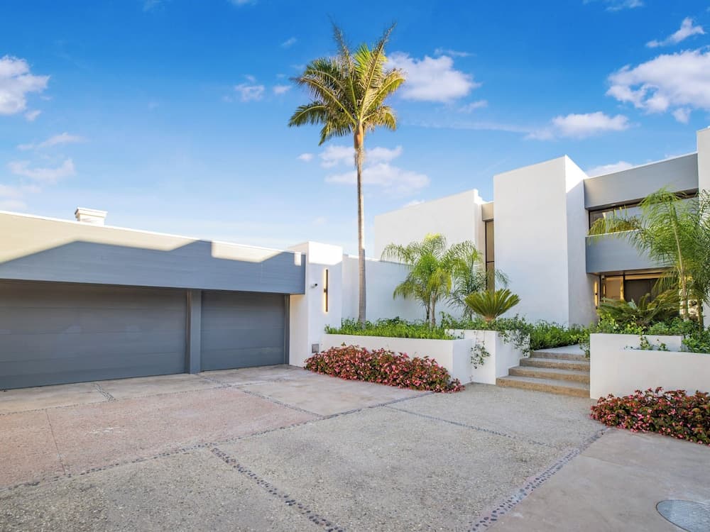 Malibu Masterpiece in the Making - Image 48