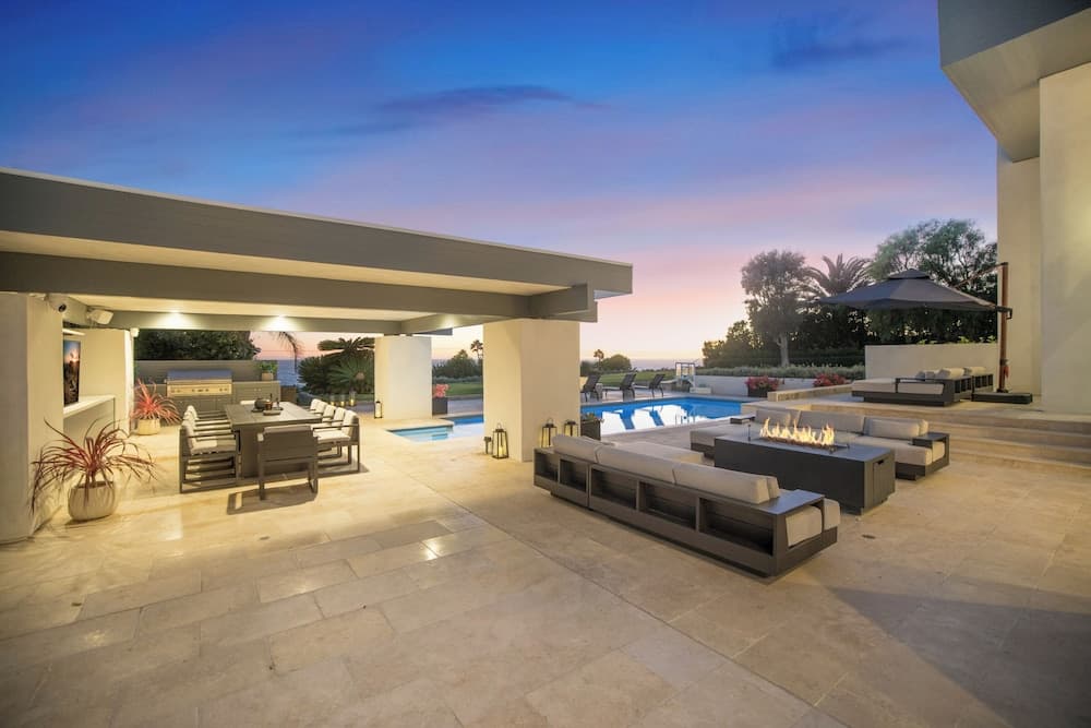 Malibu Masterpiece in the Making - Image 59