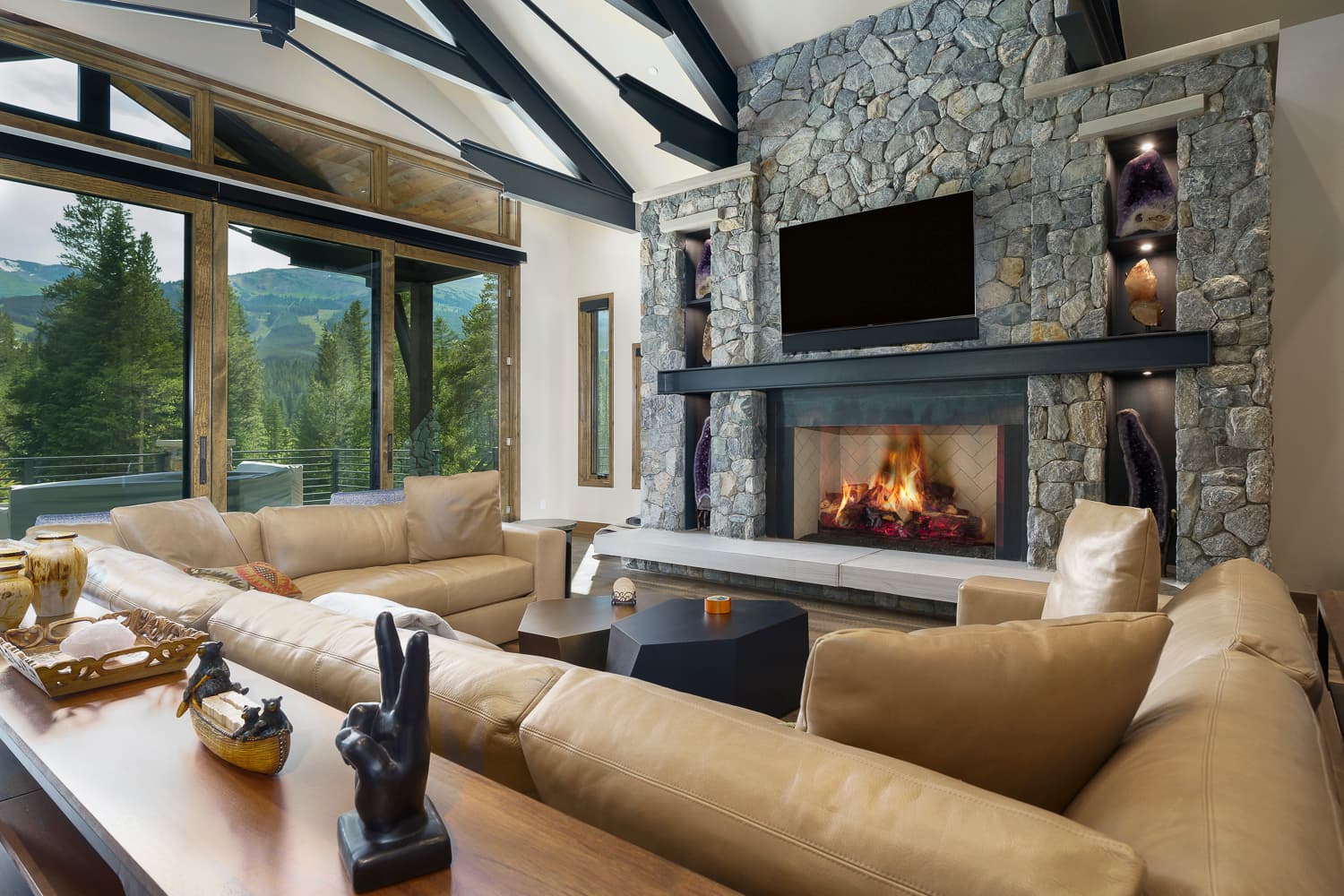 Mountain Gem Estate - Image 16