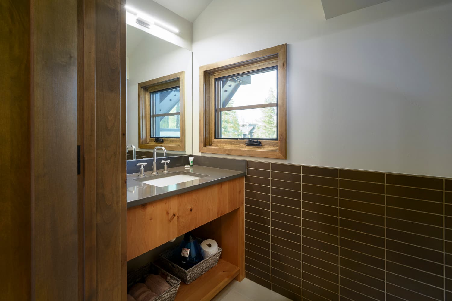 Mountain Gem Estate - Image 54