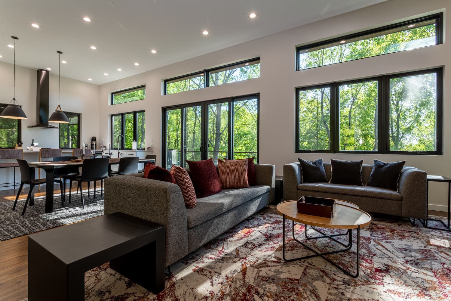 Mountain to Sea Modern - Image 8