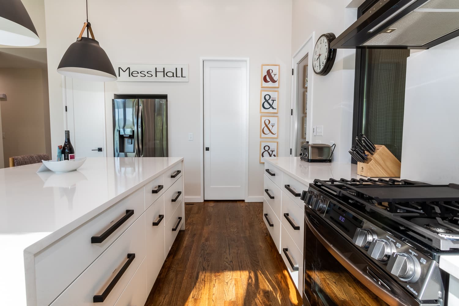 Mountain to Sea Modern - Image 16