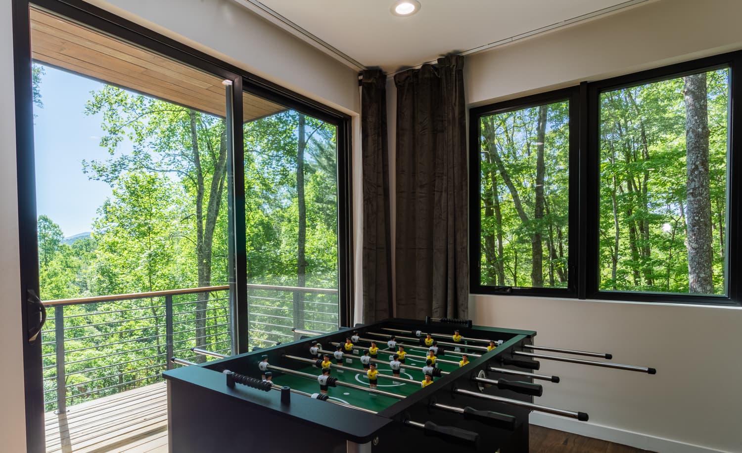 Mountain to Sea Modern - Image 32