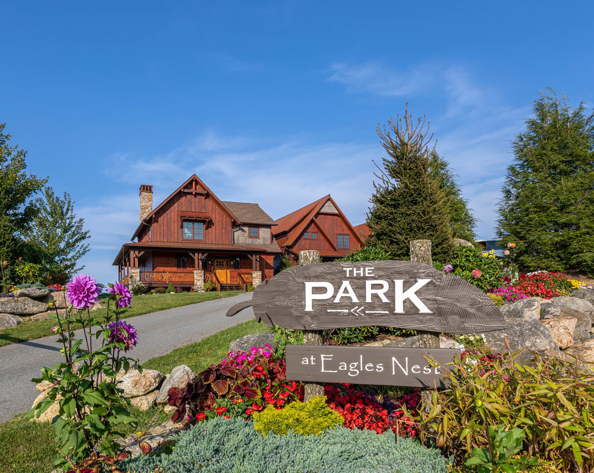 Mountain Lodge Home - Image 2