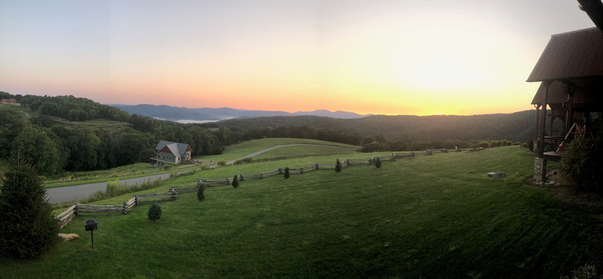 Mountain Lodge Home - Image 29