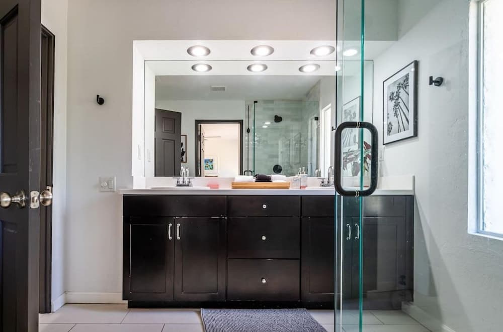 Mountain View Mid-century - Image 16