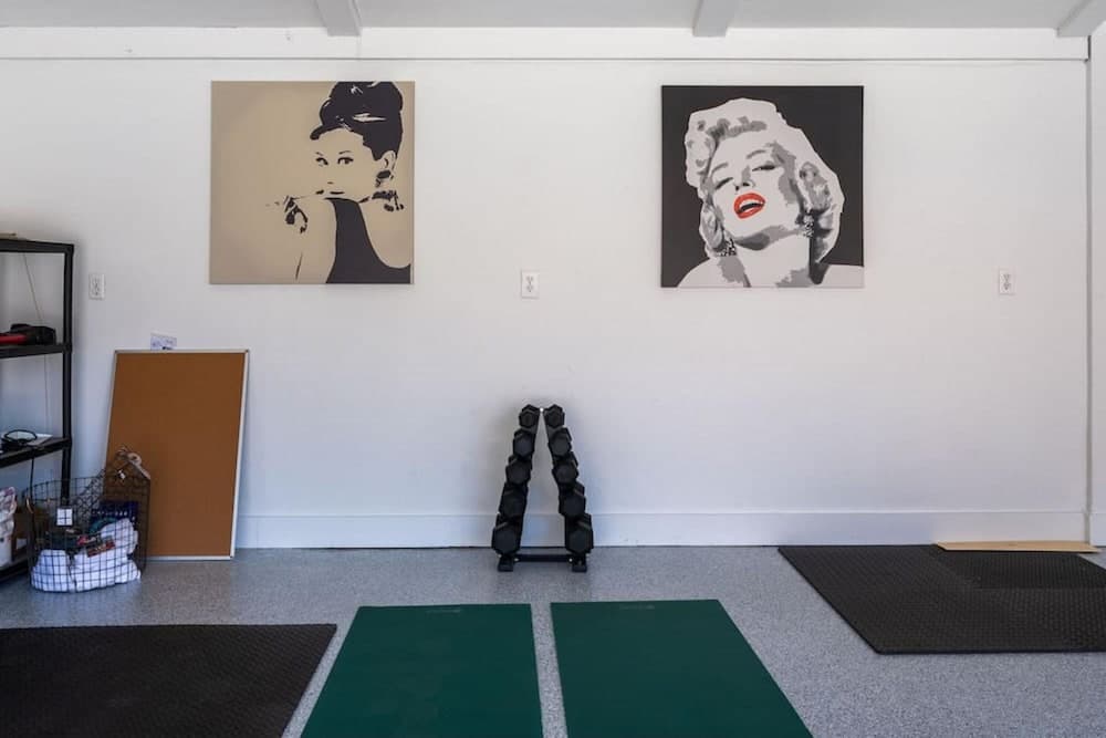 Mountain View Mid-century - Image 18