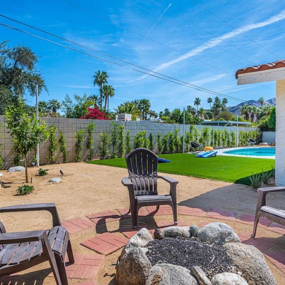 Mountain View Mid-century - Image 42