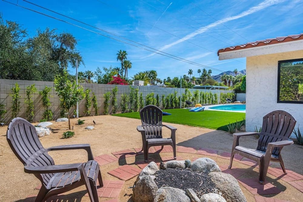 Mountain View Mid-century - Image 47