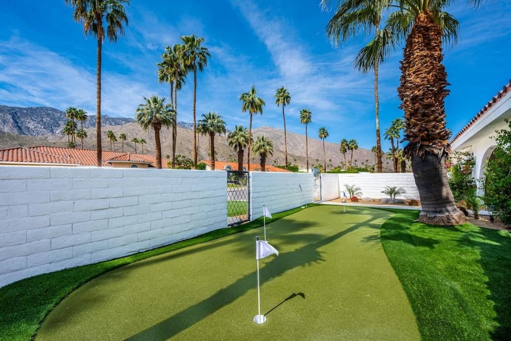 Mountain View Mid-century - Image 3