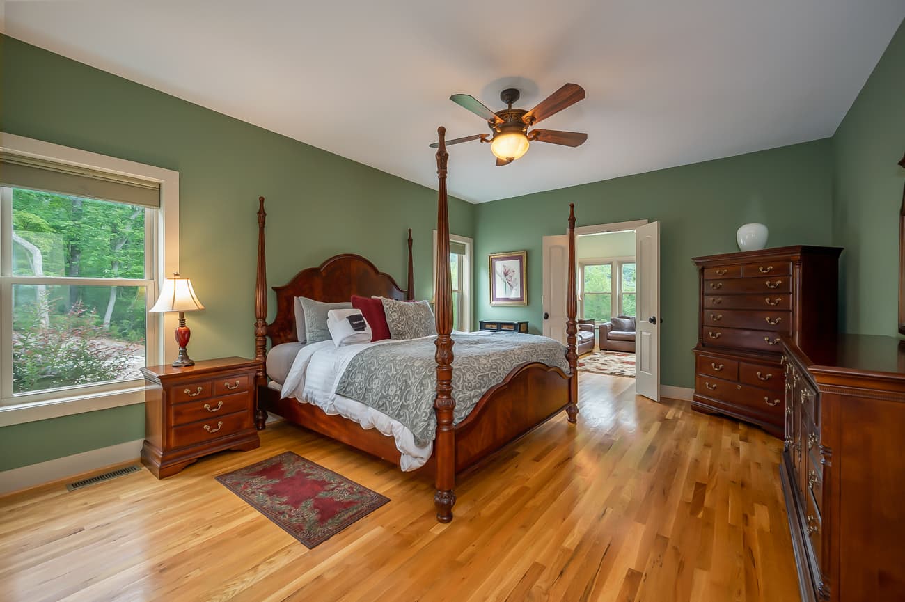 Mountain View Retreat - Image 24