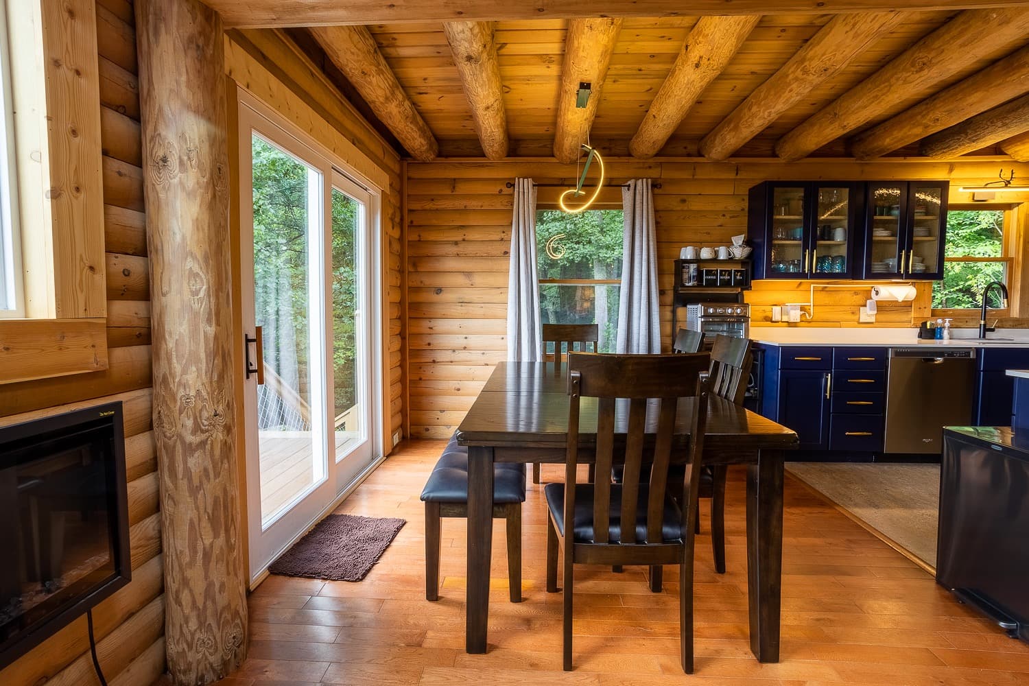 Mountain View Sanctuary - Image 10