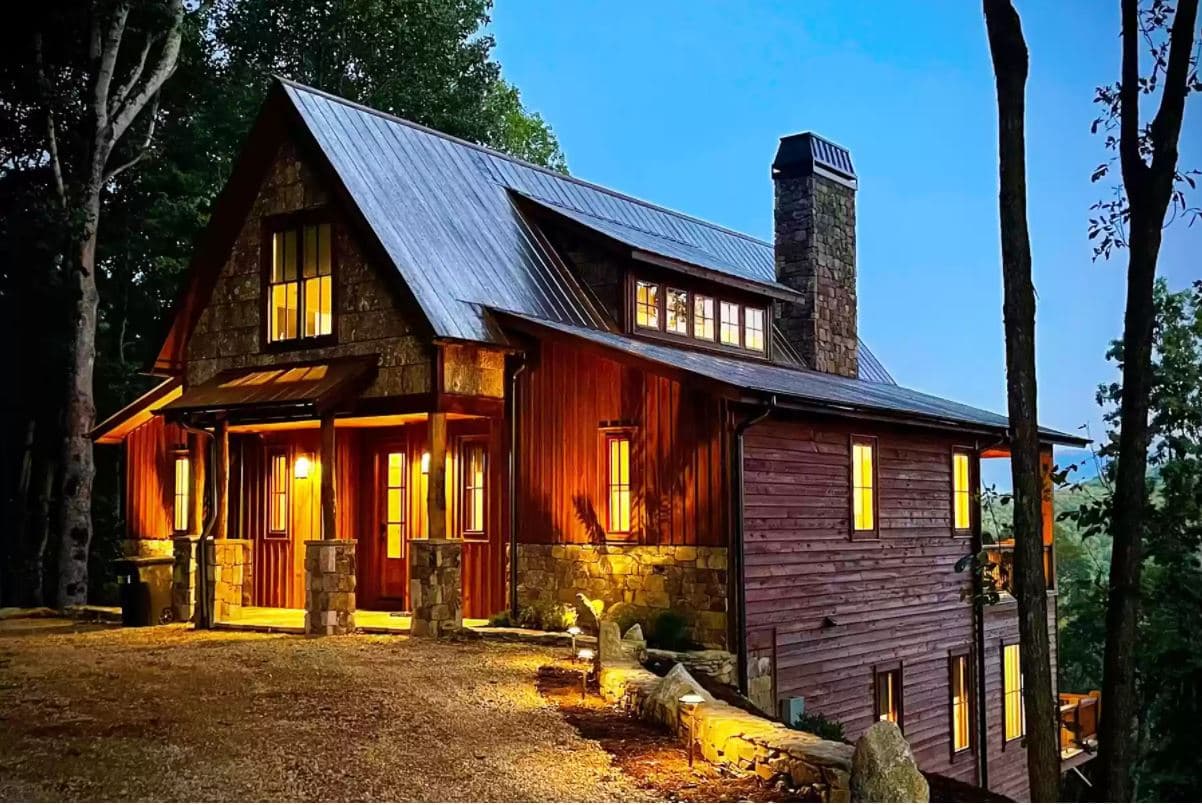 Mountain Vistas House - Image 1