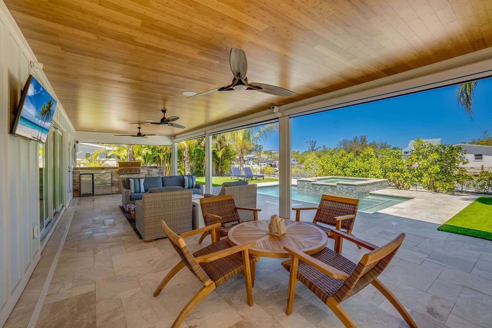 Come Sail A Bay - Image 23