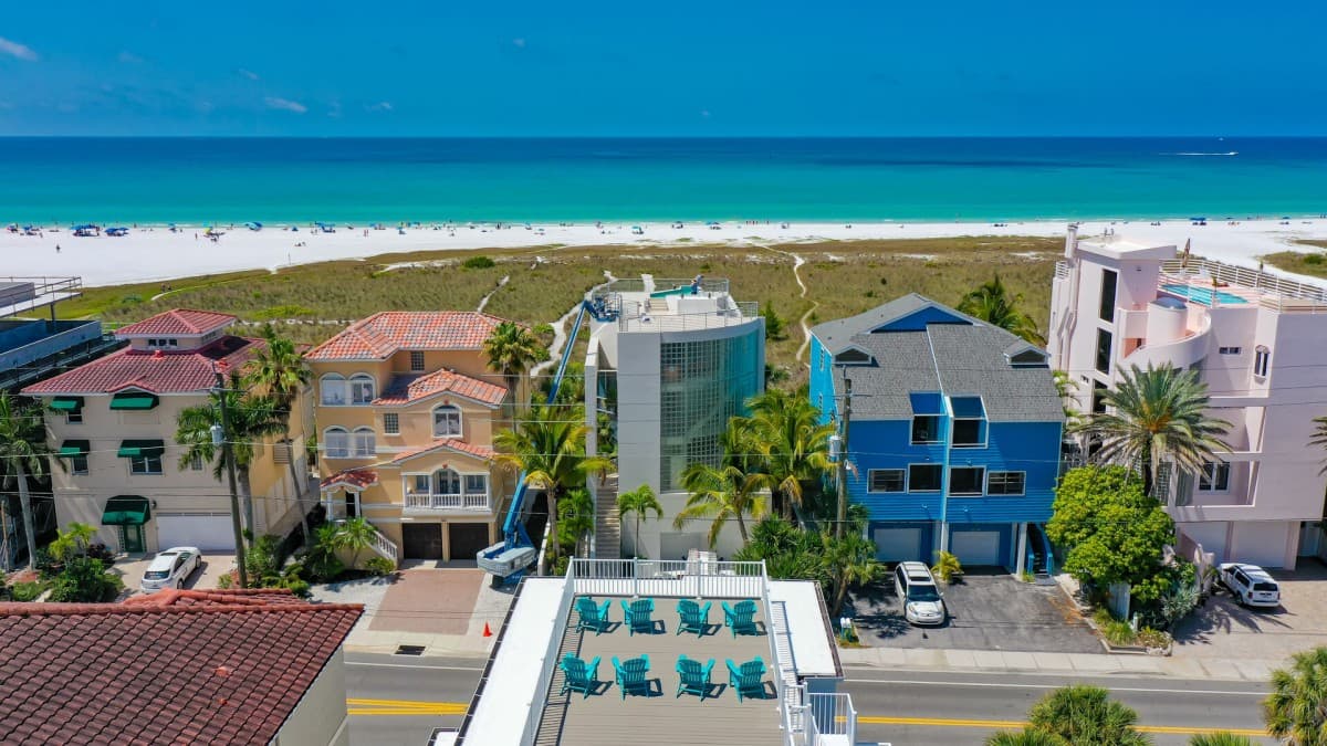 Crystal Sands Home - Image 33