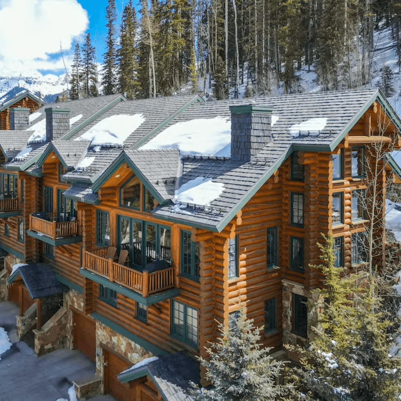 Sundance Lodge - Image 1