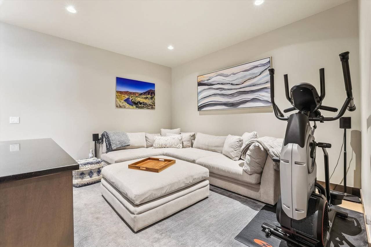 Chateau Breck - Image 19