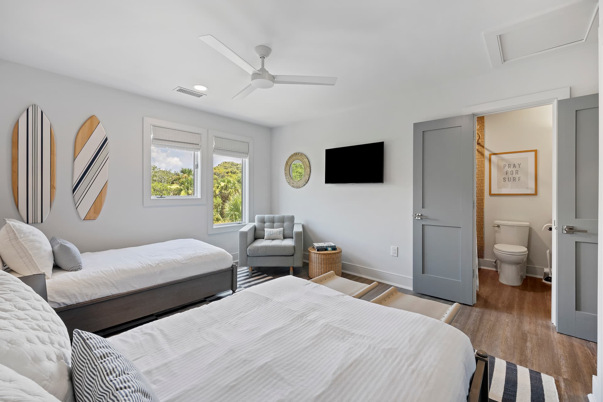 Mariners Watch #4205 - Image 19