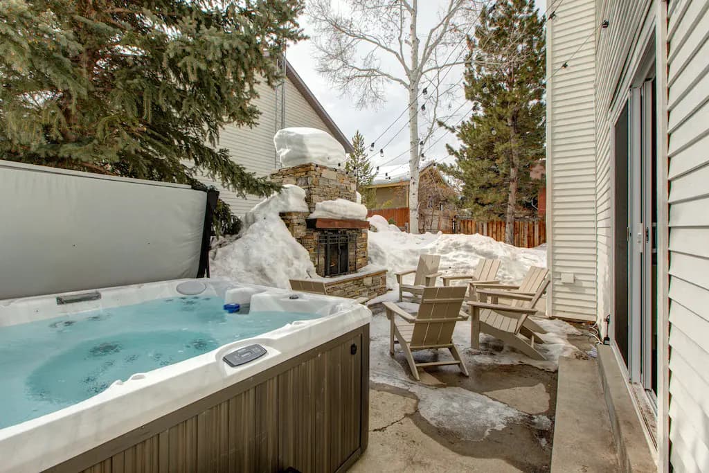 Last Run of the Day House - Image 37