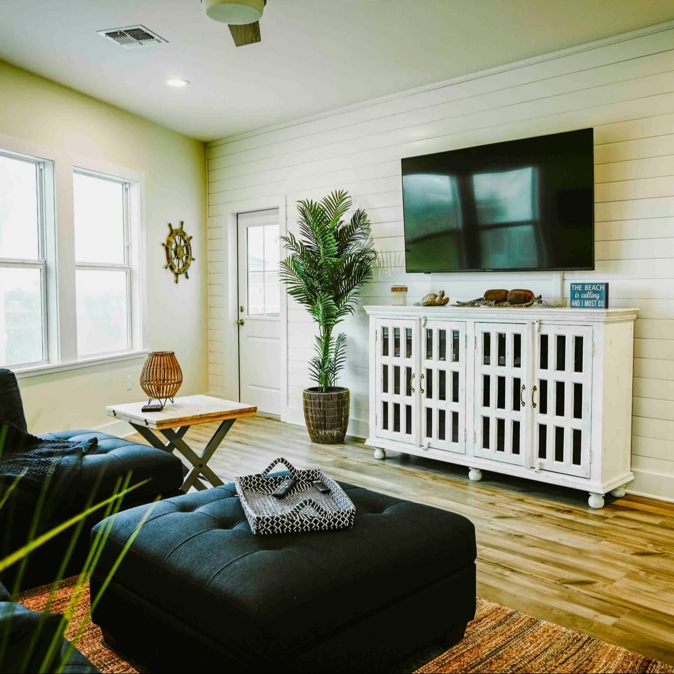 Casa Pura Vida - Image 1